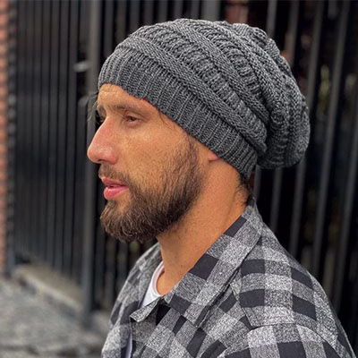 Custom embroidered slouch beanie manufacturer
