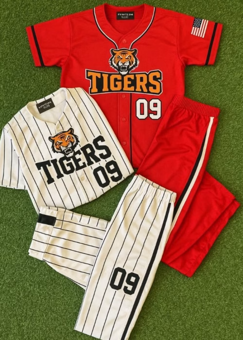 custom baseball uniform